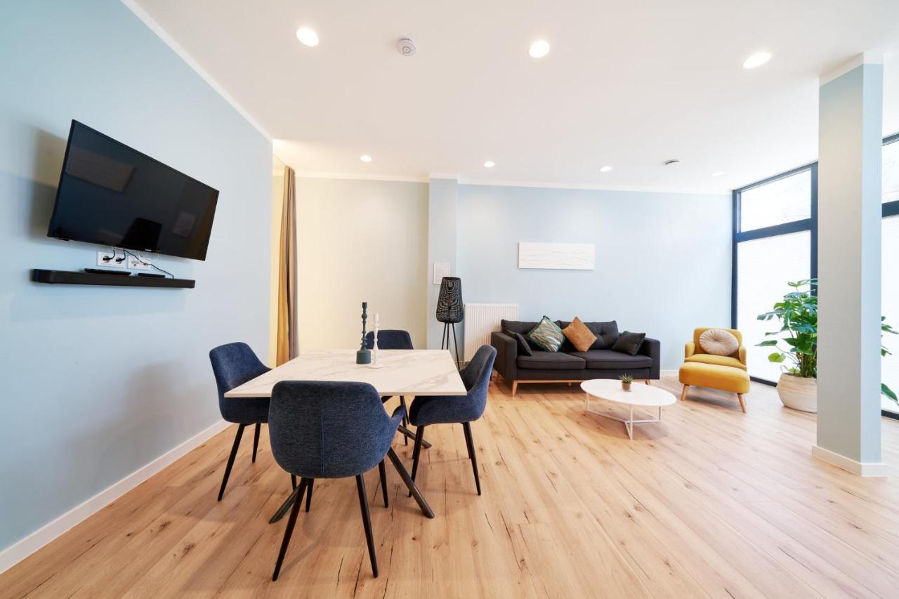 Design Apartment I Innenstadt I Kueche I Wifi بينجين ام راين المظهر الخارجي الصورة